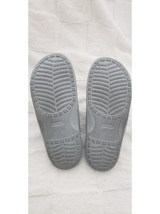 CROCS UNISEX CLASSIC SANDALS LIGHT GRAY  SZ 9 M/11 W - Picture 5 of 5